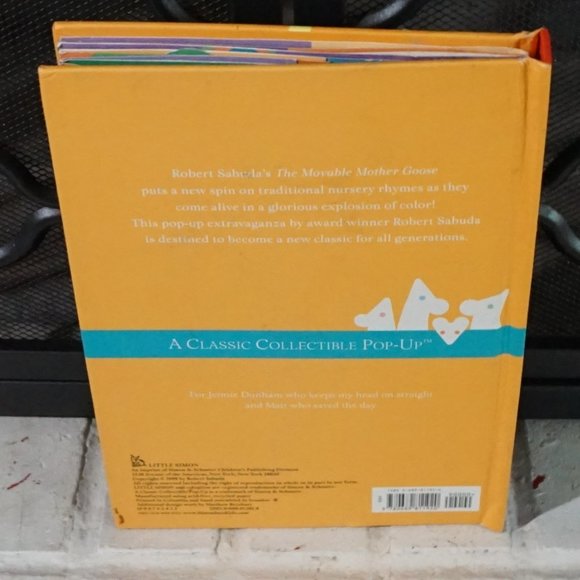 The Movable Mother Goose by Robert Sabuda - Picture 2 of 4